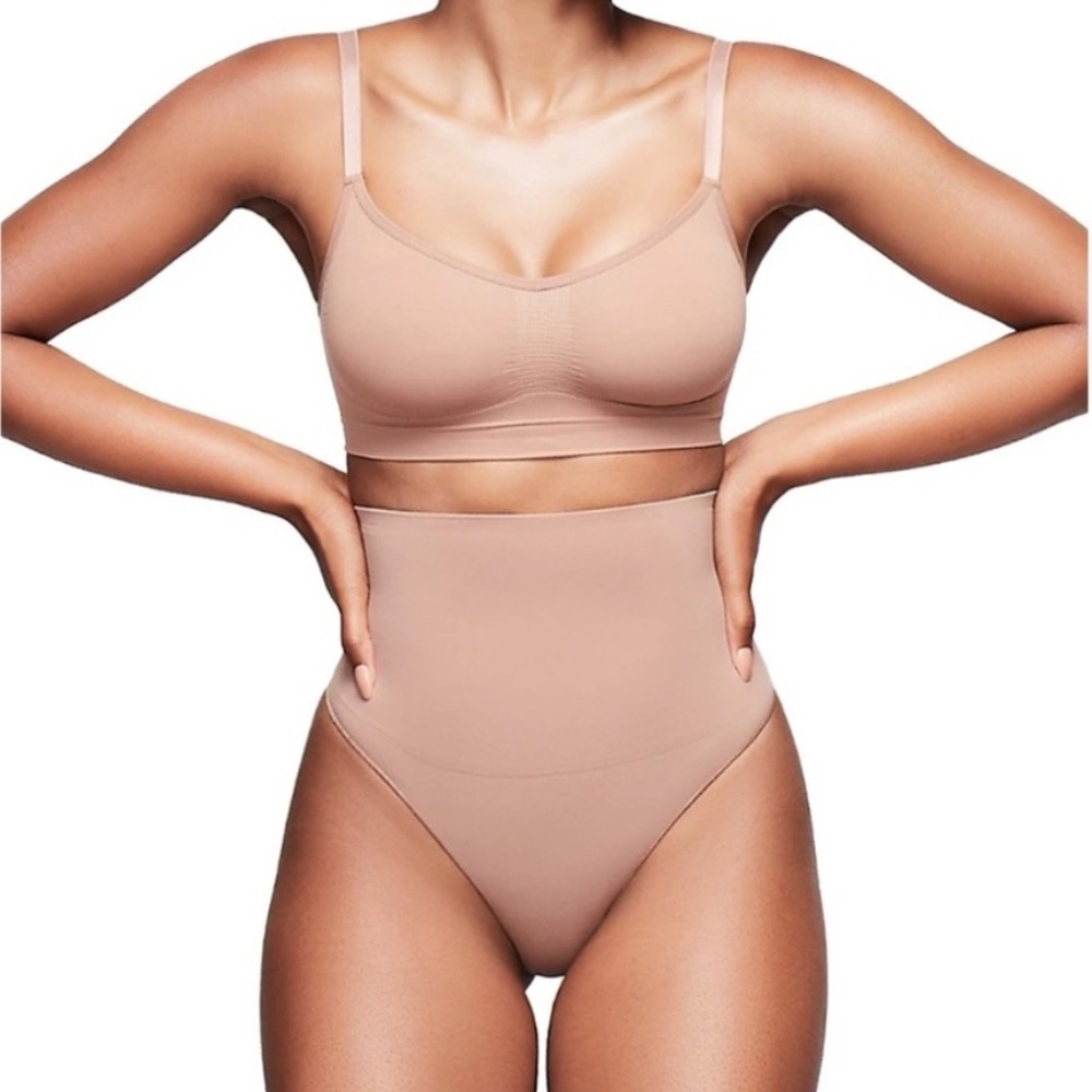 NWOT SKIMS CORE CONTROL HIGH WAISTED THONG SIERRA SIZE LARGE XL